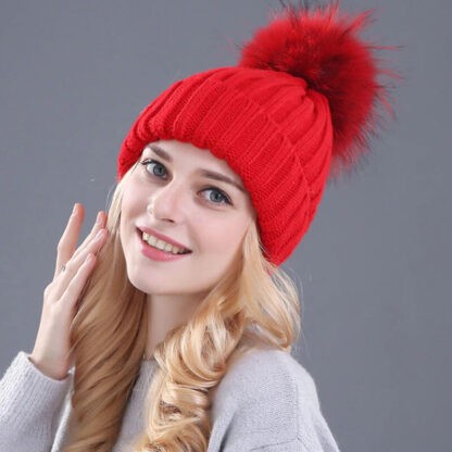 Tasselli kötött női sapka