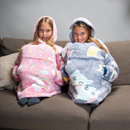 Dziecięcy kocyk polarowy z rękawami SnugHug